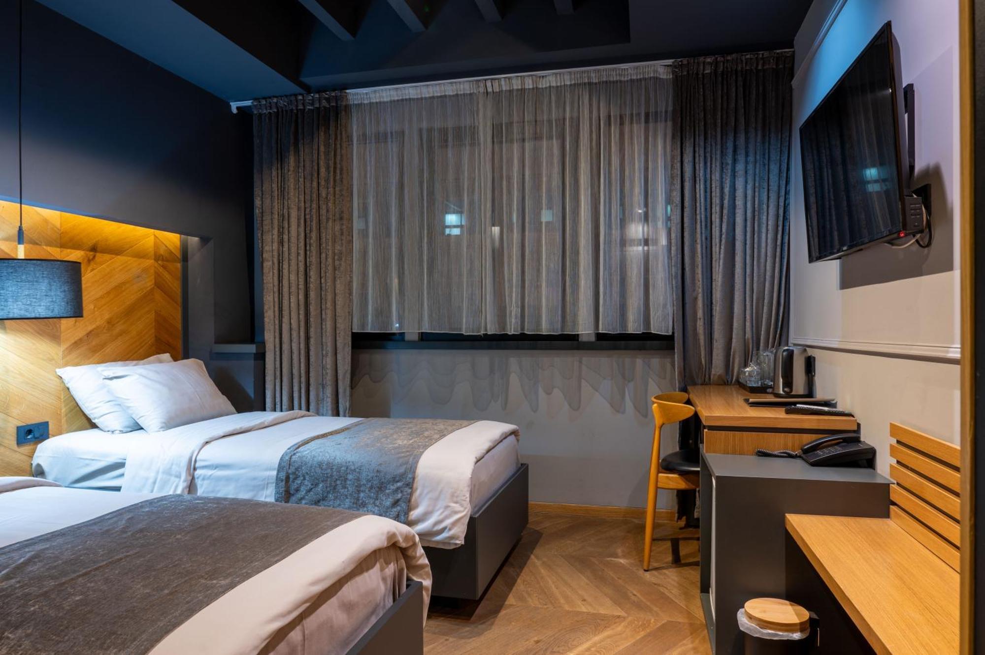 Hotel London B&B Σκόπια Εξωτερικό φωτογραφία
